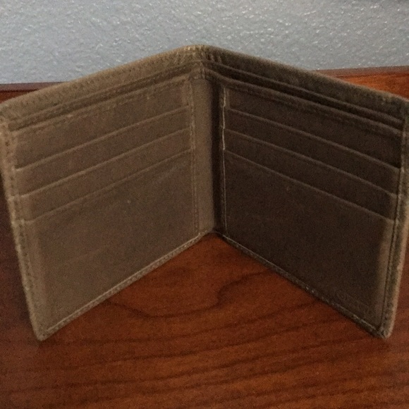Coach men’s wallet - Picture 3 of 3